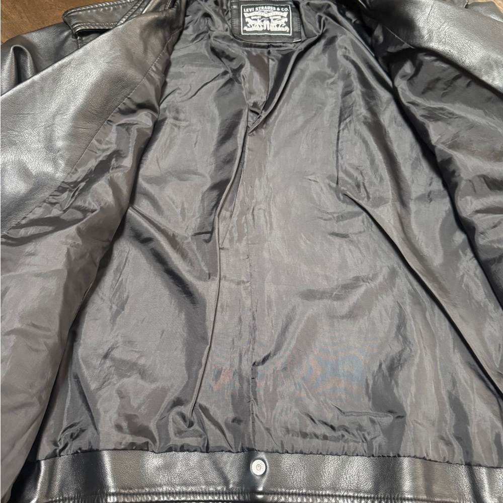 NWOT Levi's womens The Belted Faux Leather Moto Jacket - Picture 6 of 13